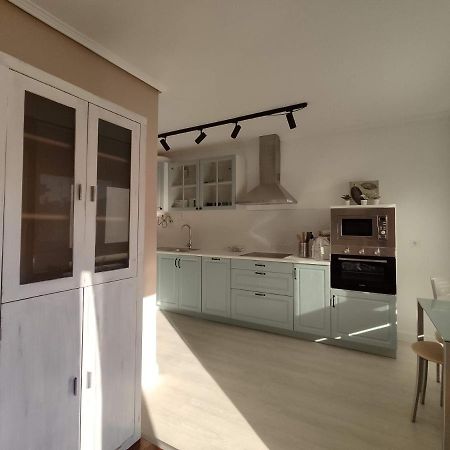 Acogedor Apartamento Junto A La Plaza Villasana de Mena Ngoại thất bức ảnh