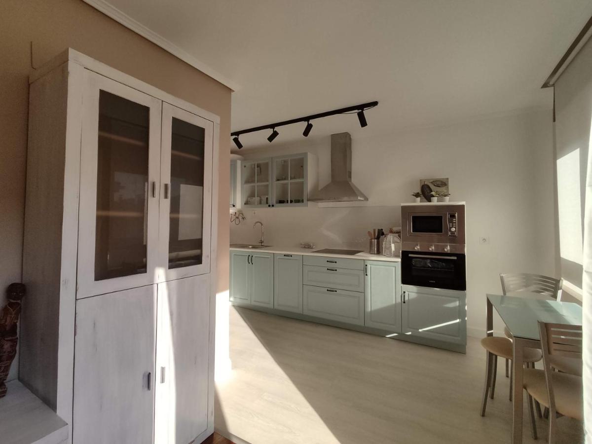 Acogedor Apartamento Junto A La Plaza Villasana de Mena Ngoại thất bức ảnh