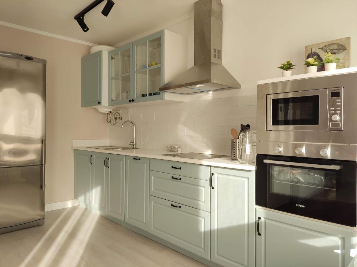 Acogedor Apartamento Junto A La Plaza Villasana de Mena Ngoại thất bức ảnh