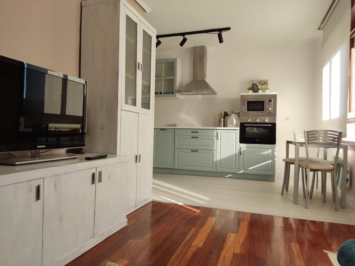 Acogedor Apartamento Junto A La Plaza Villasana de Mena Ngoại thất bức ảnh