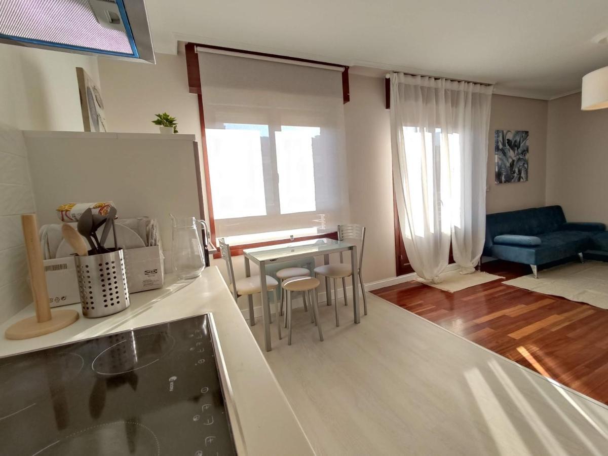 Acogedor Apartamento Junto A La Plaza Villasana de Mena Ngoại thất bức ảnh